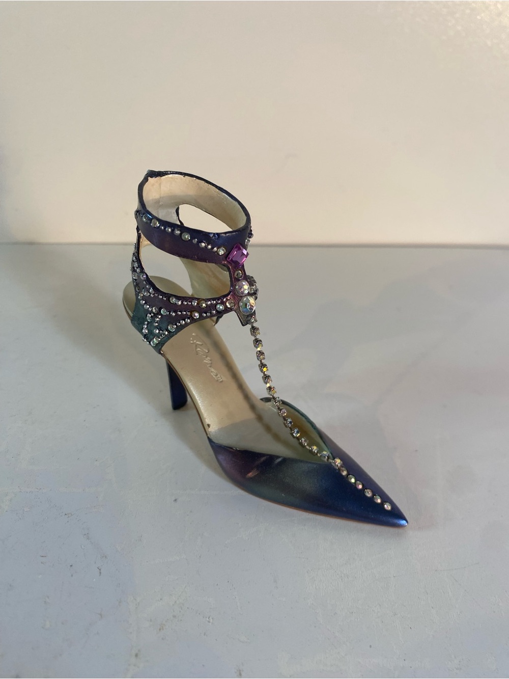 Just The Right Shoe Miniature MIDNIGHT MAYFLY 2003 #25446